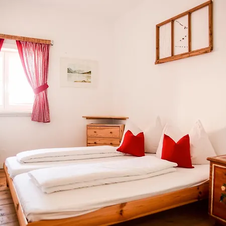 Gjaid-alm 1739m Am Dachstein-only Accessible By Cable Car Hotell Obertraun