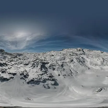 Gjaid-alm 1739m Am Dachstein-only Accessible By Cable Car