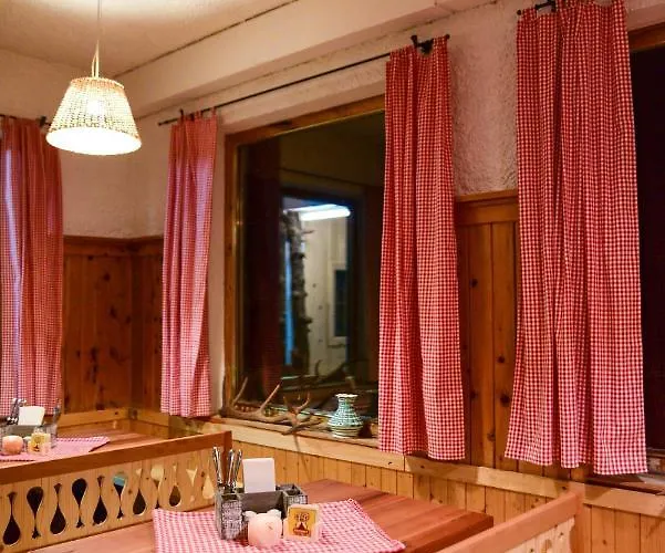 Ξενοδοχείο Gjaid-alm 1739m Am Dachstein-only Accessible By Cable Car Όμπερτραουν