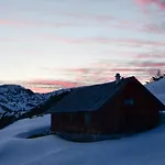 Gjaid-alm 1739m Am Dachstein-only Accessible By Cable Car 3*