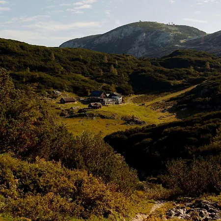 Hotel Gjaid-alm 1739m Am Dachstein-only Accessible By Cable Car